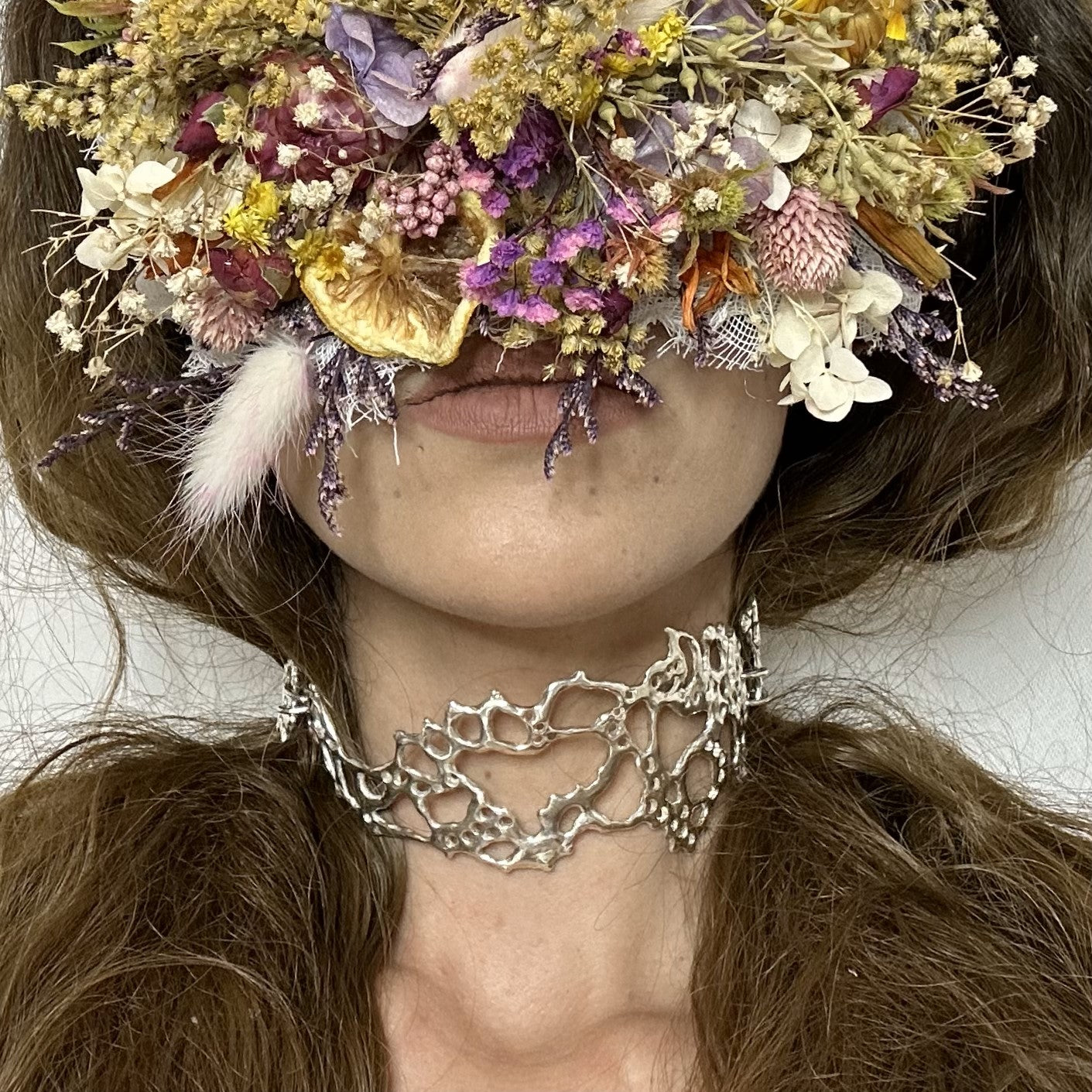 ''BREATH'' CHOKER NECKLACE