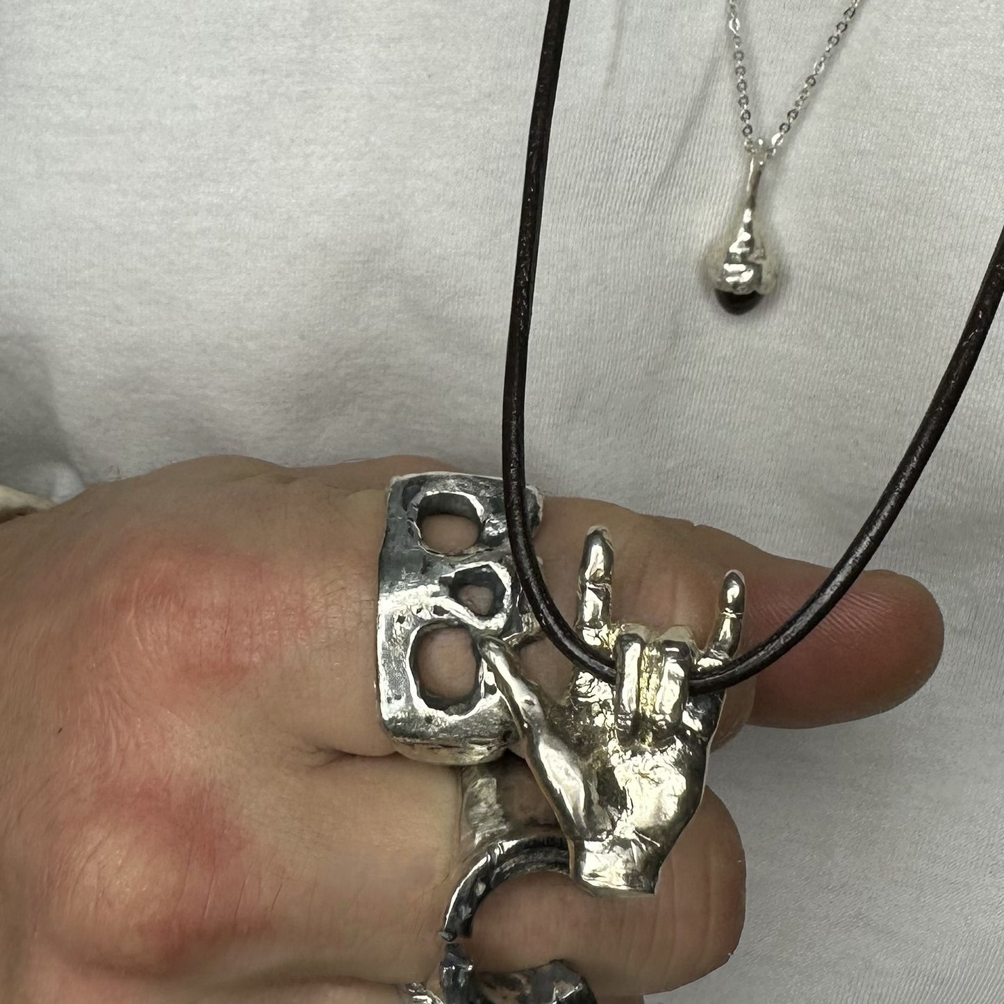 ‘’LOUD LOVE’’ NECKLACE