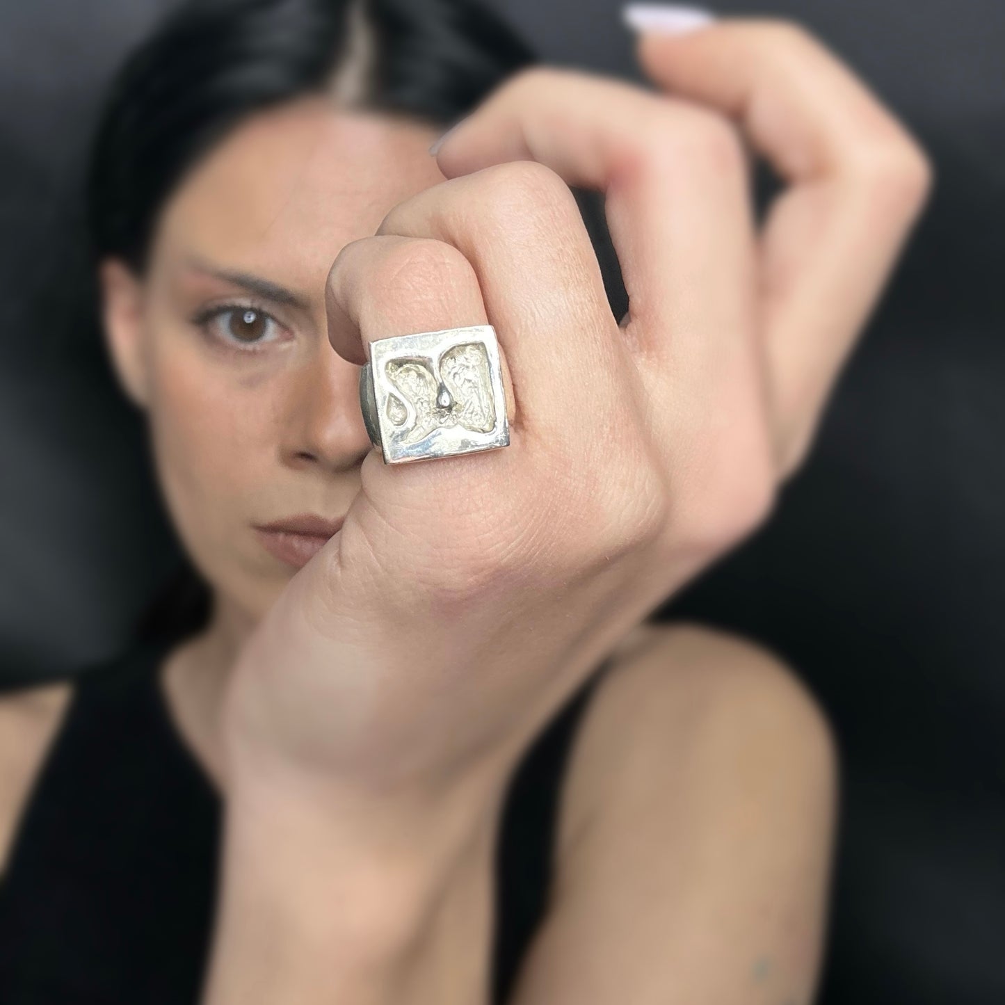 ''ΤΗΕ TEAR'' RING