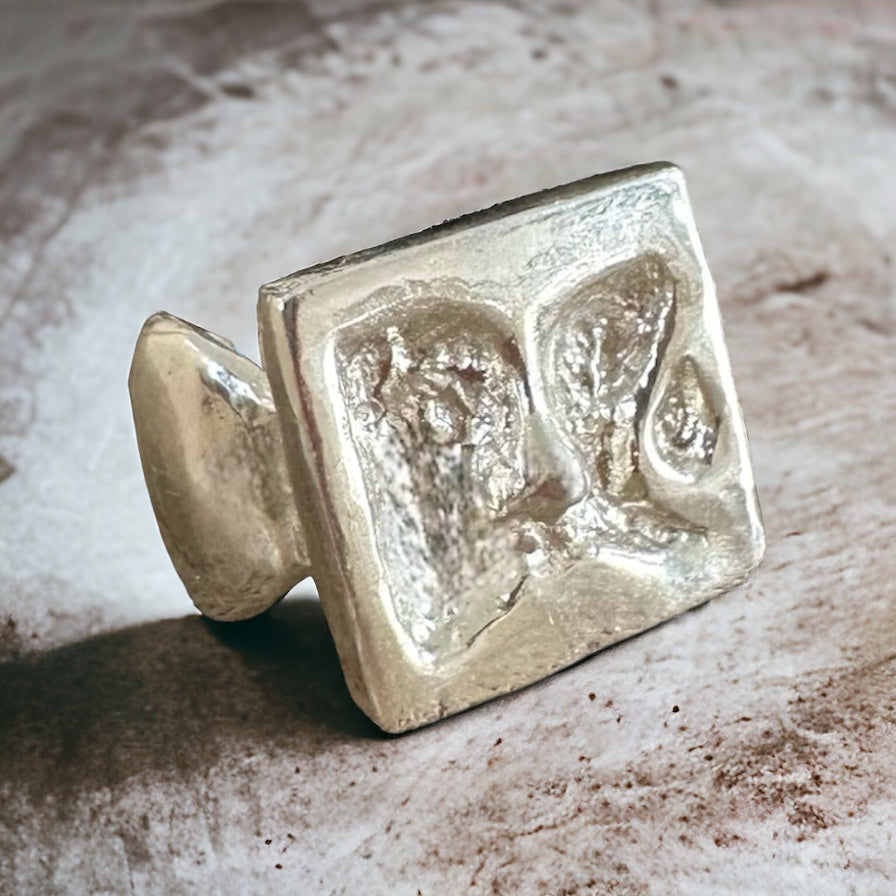 ''ΤΗΕ TEAR'' RING