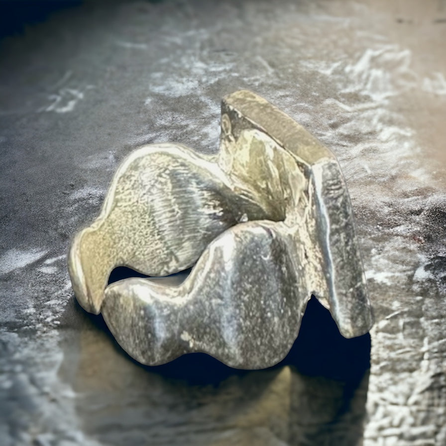 ''ΤΗΕ TEAR'' RING