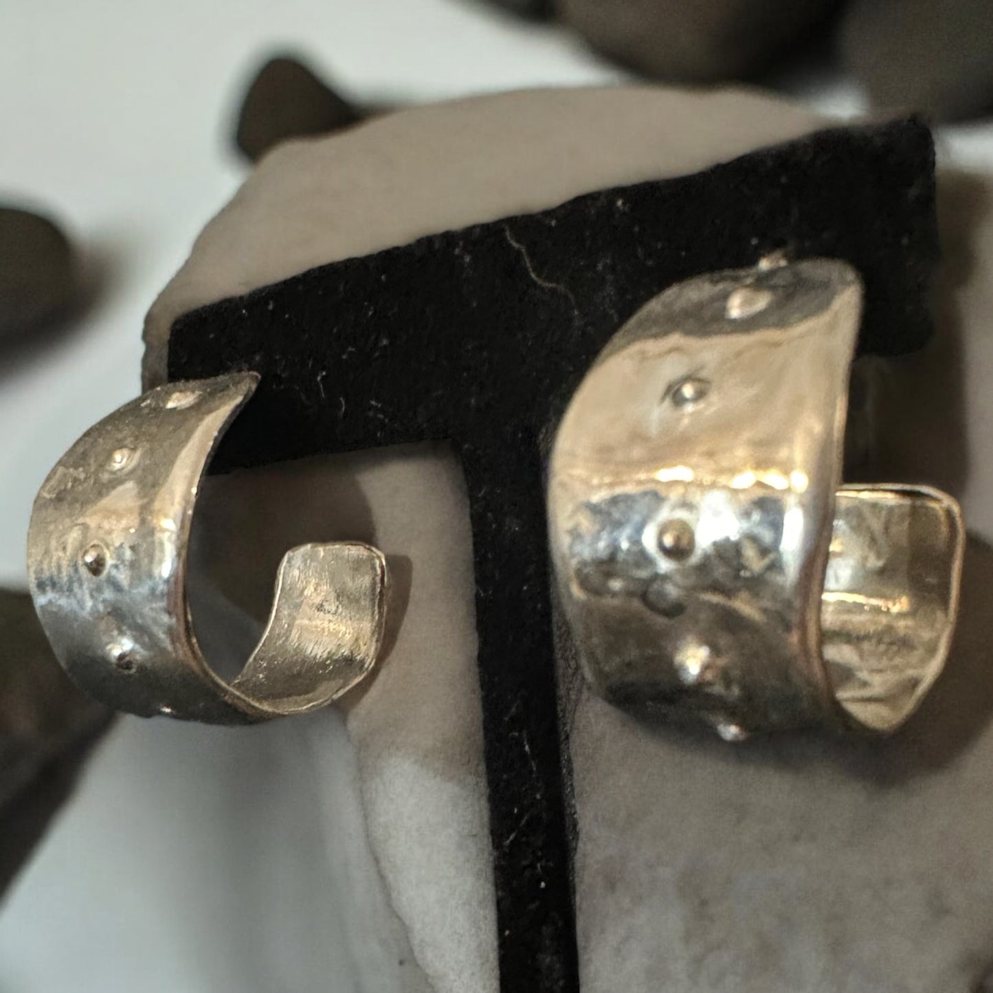 ''TRACES OF TIME'' EARRINGS