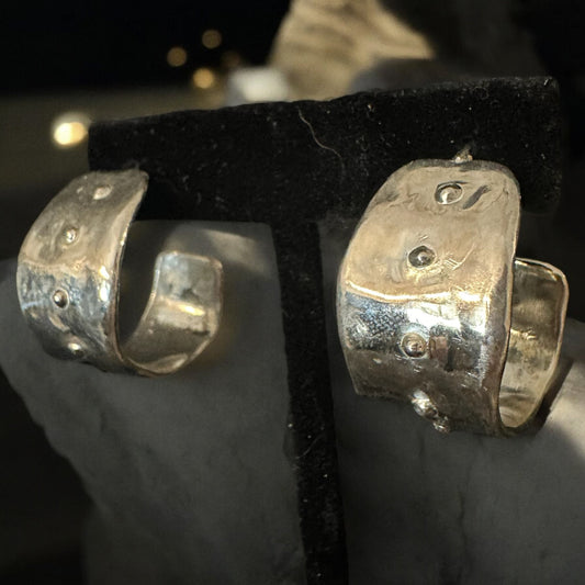 ''TRACES OF TIME'' EARRINGS