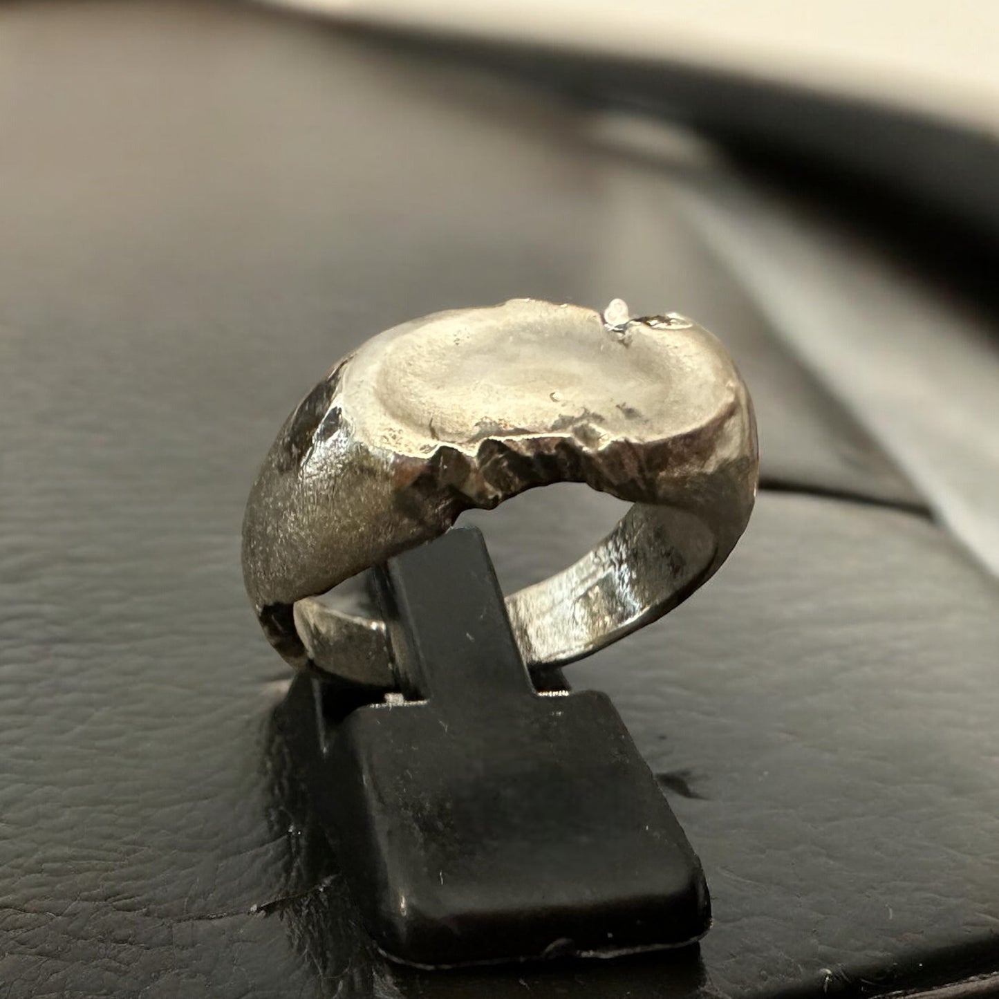 ''THE SCRATCH'' RING