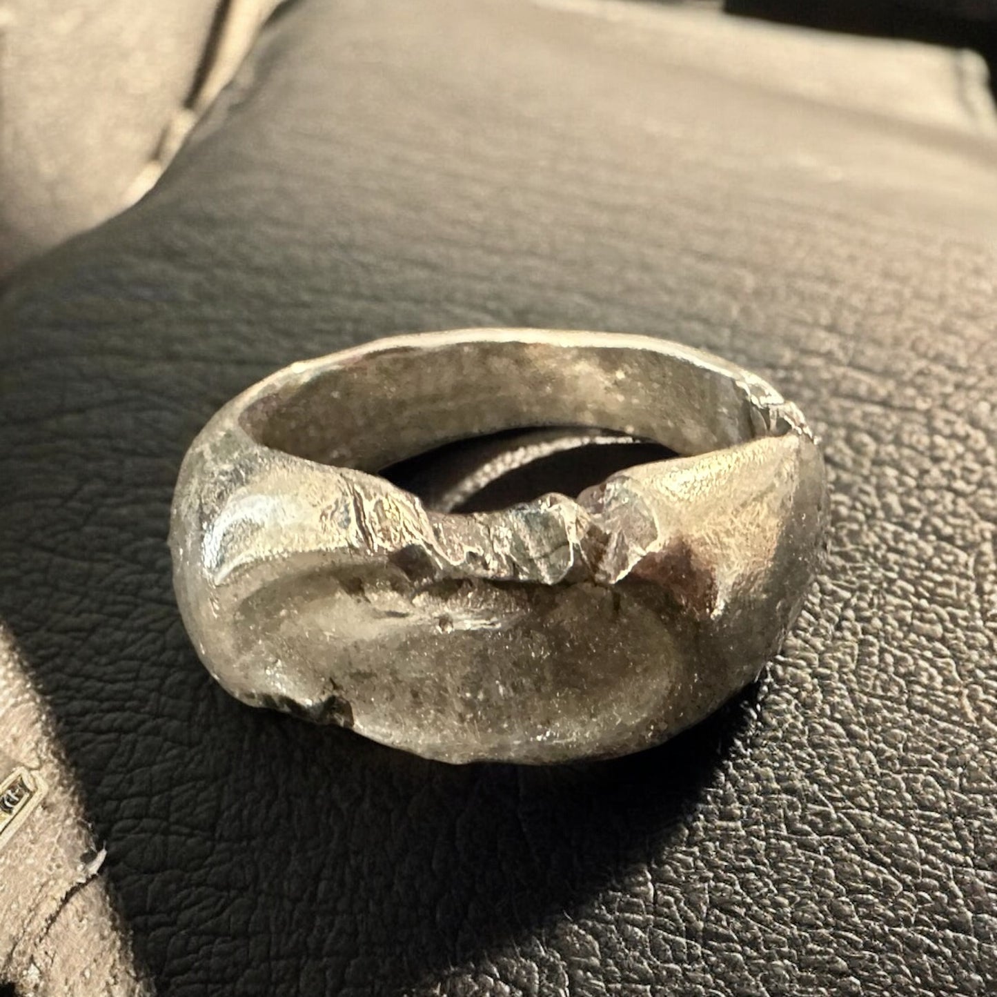 ''THE SCRATCH'' RING