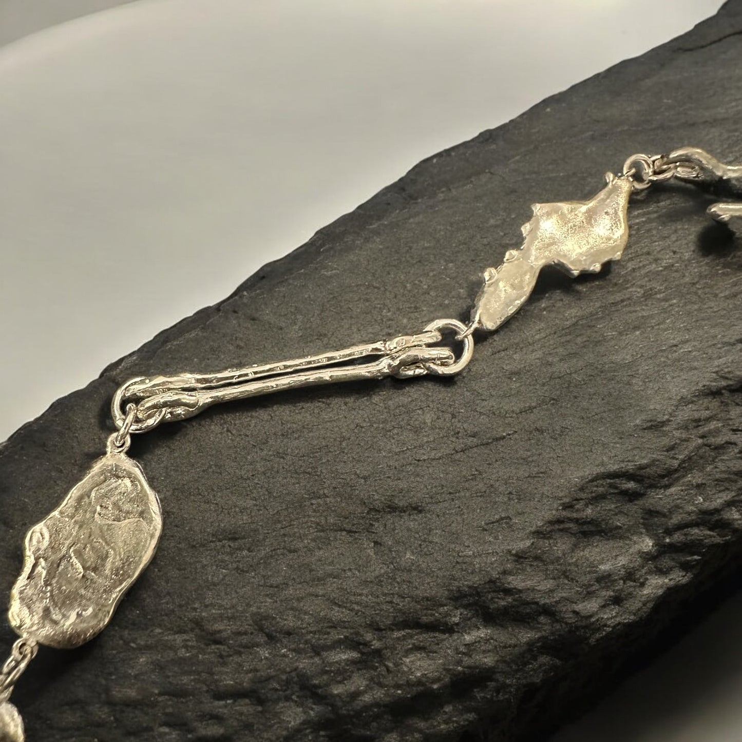 ''ΑSYMMETRIC TRACES'' BRACELET