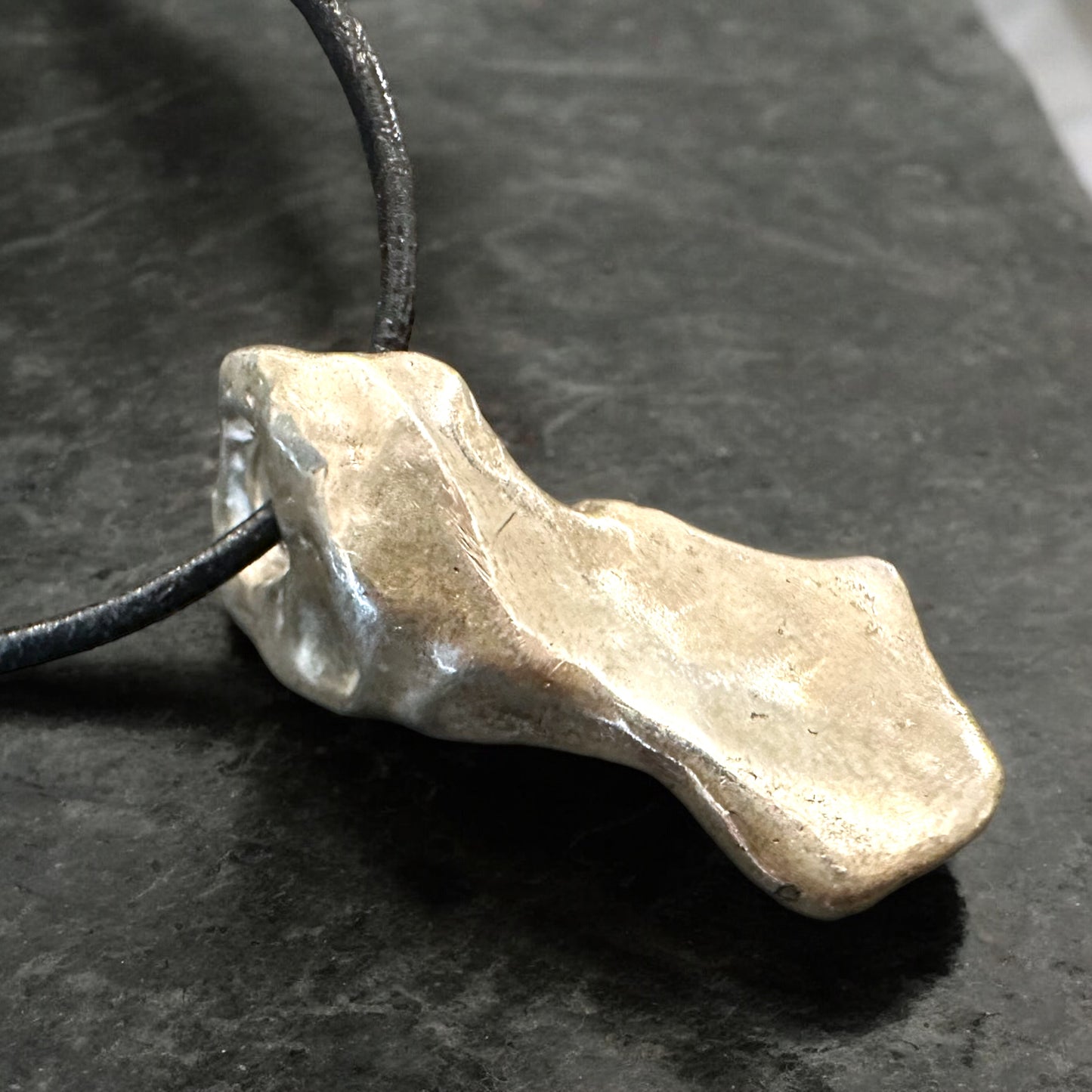 ''ΤΗΕ BONE'' NECKLACE