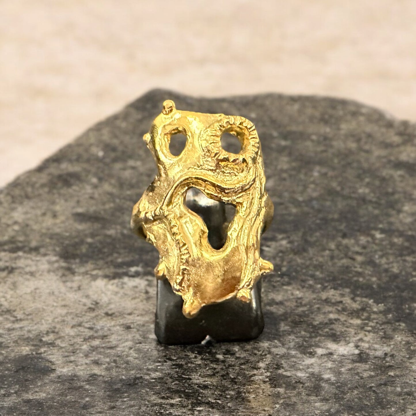 ''NOCTURNAL HEART'' RING