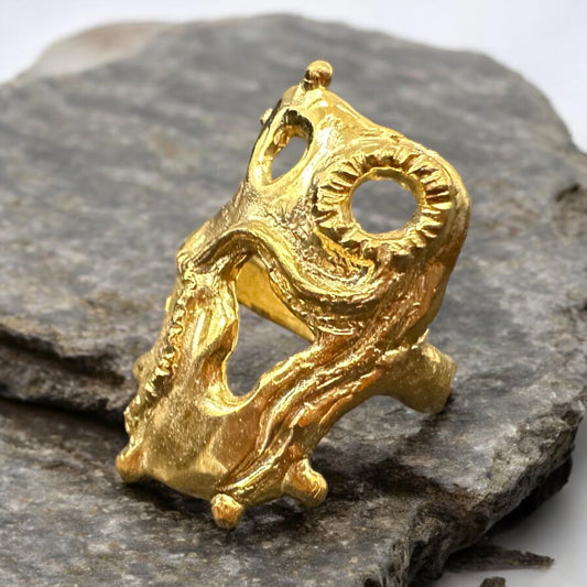 ''NOCTURNAL HEART'' RING