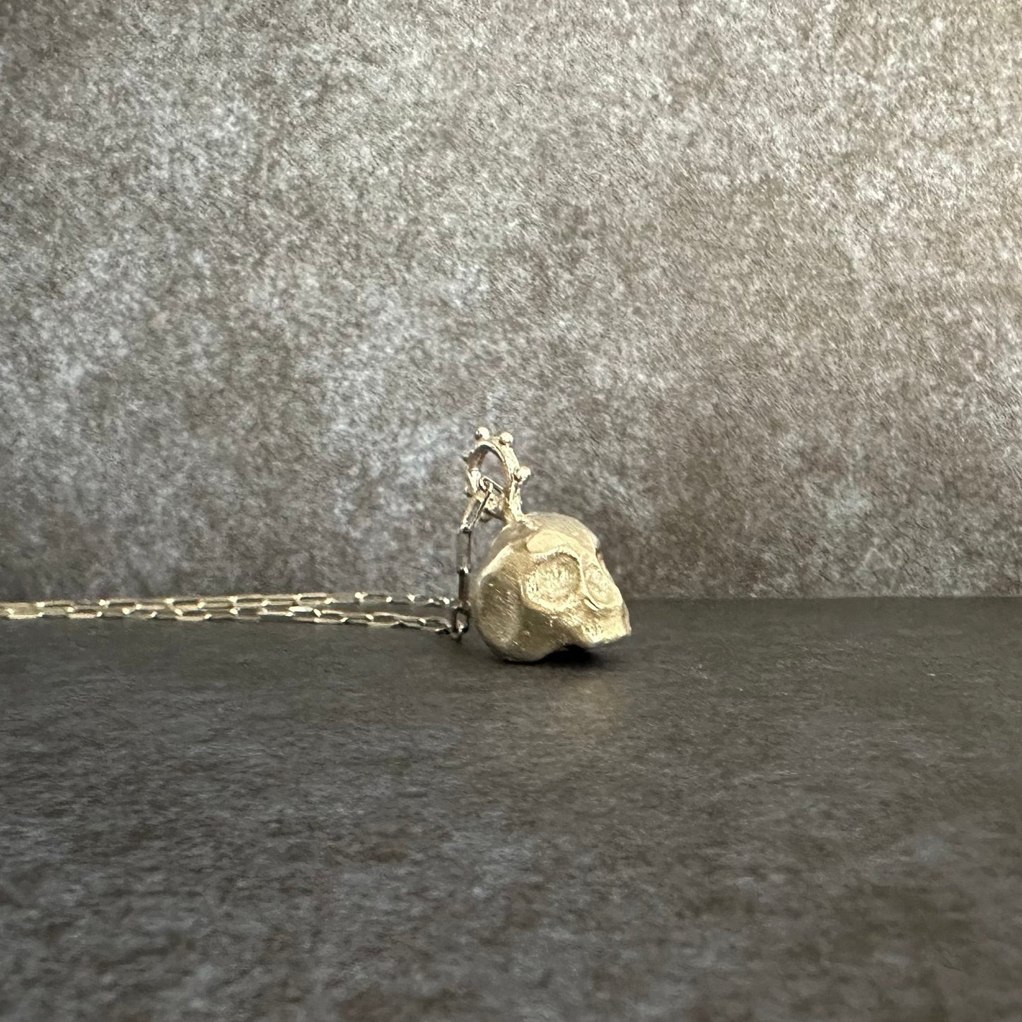 ‘’UNBOWED’’ NECKLACE