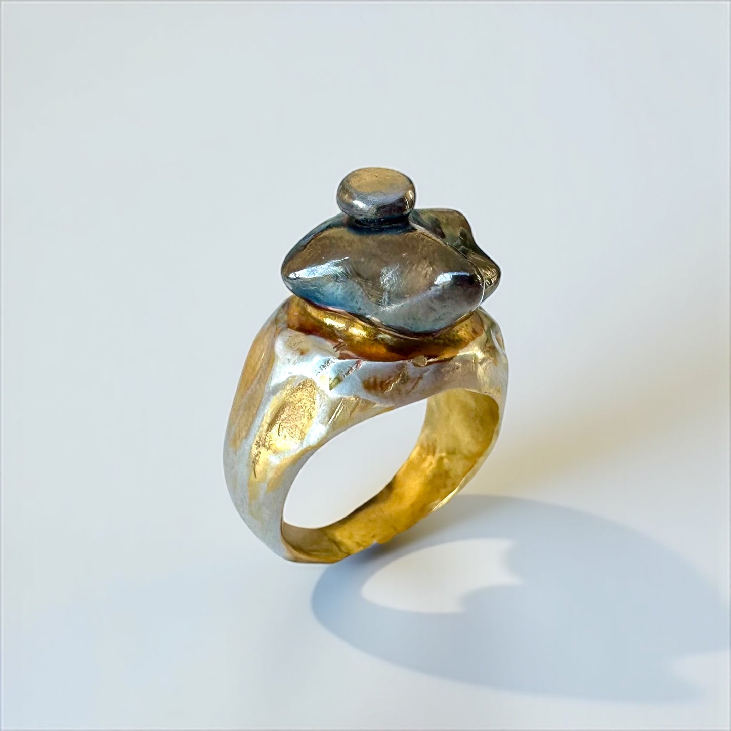 ''WAYSTONE'' RING