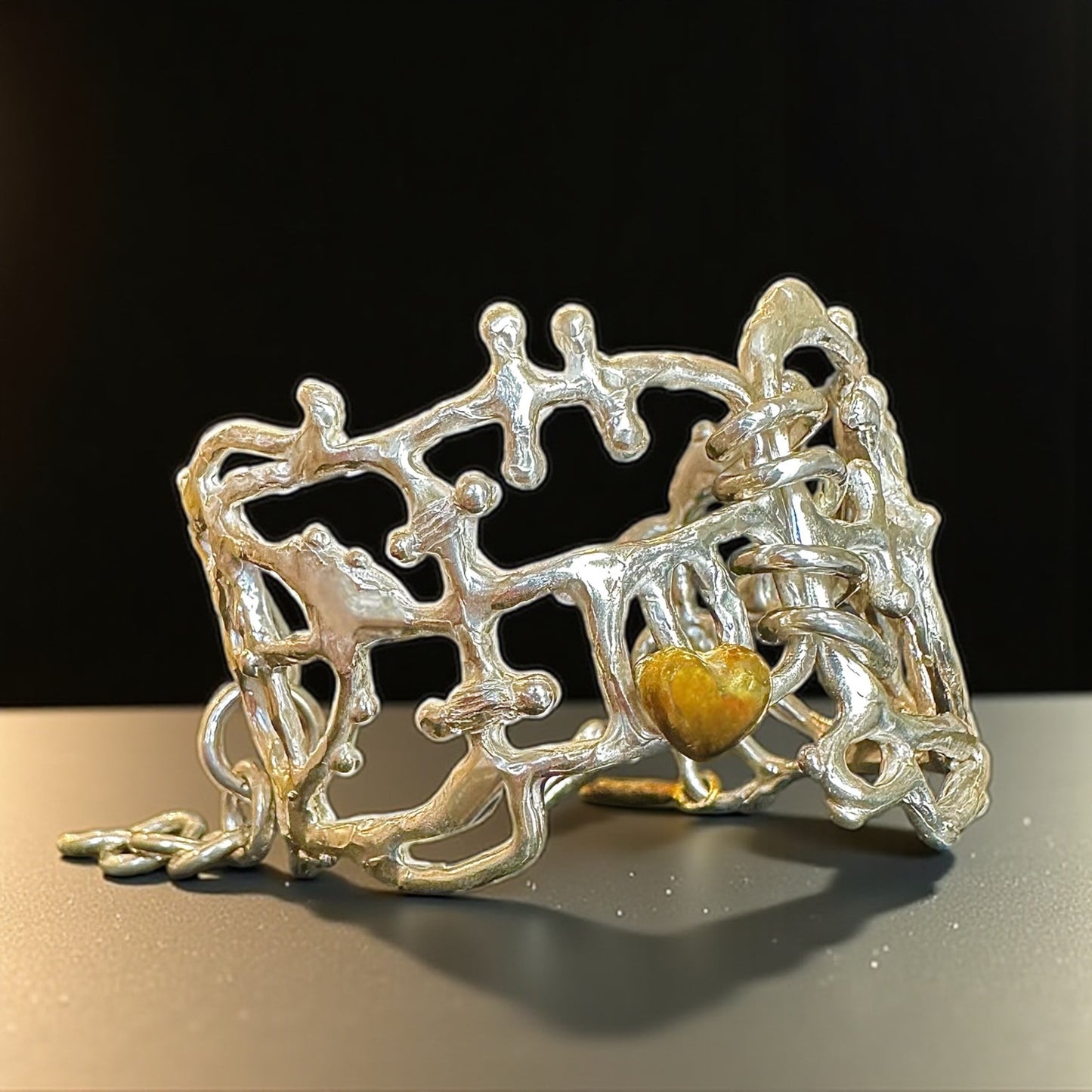 ''SYNAPSE'' BRACELET