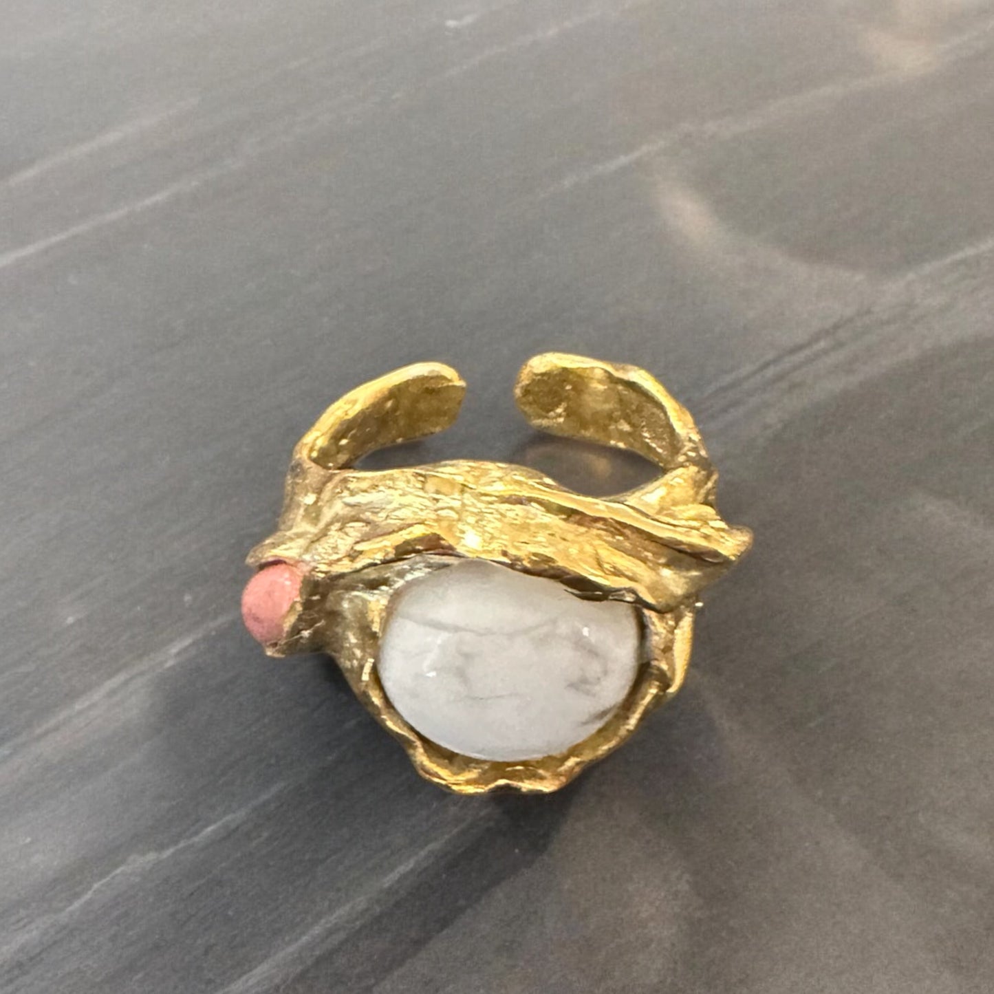 ''WAVE AND STONE'' RING