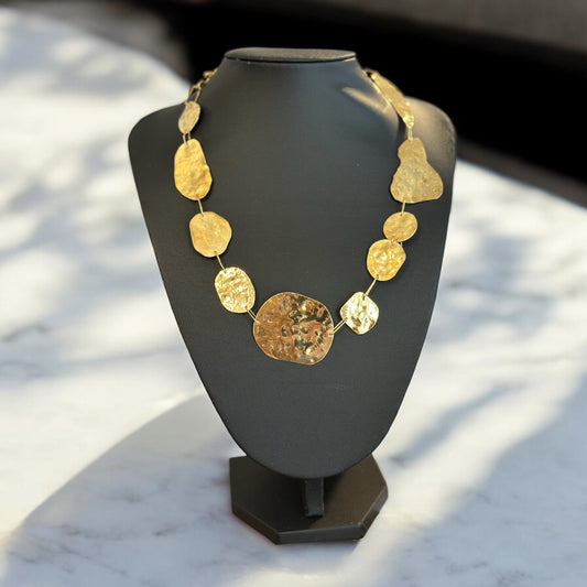 ''MATTER AND MOVEMENT'' NECKLACE