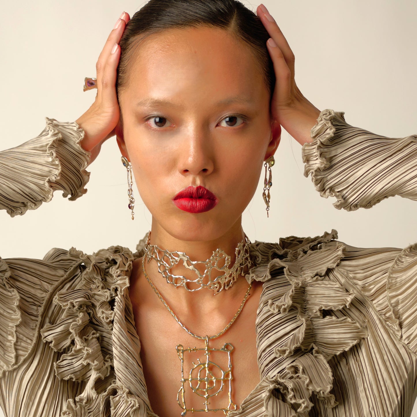 ''MYCELIUM'' NECKLACE