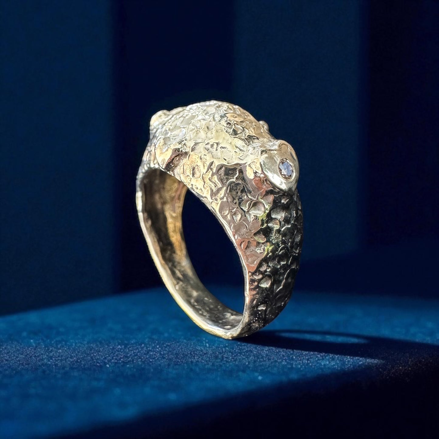 ''ISOLDE'' RING