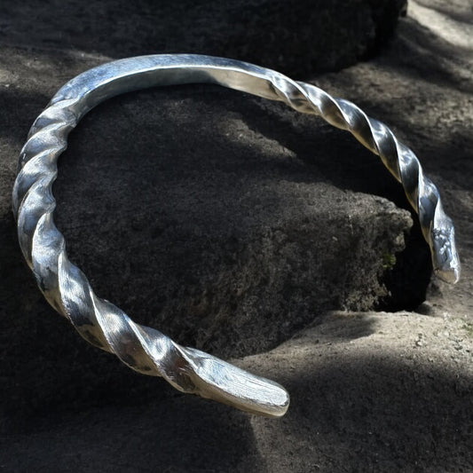 ''HELIX'' BRACELET